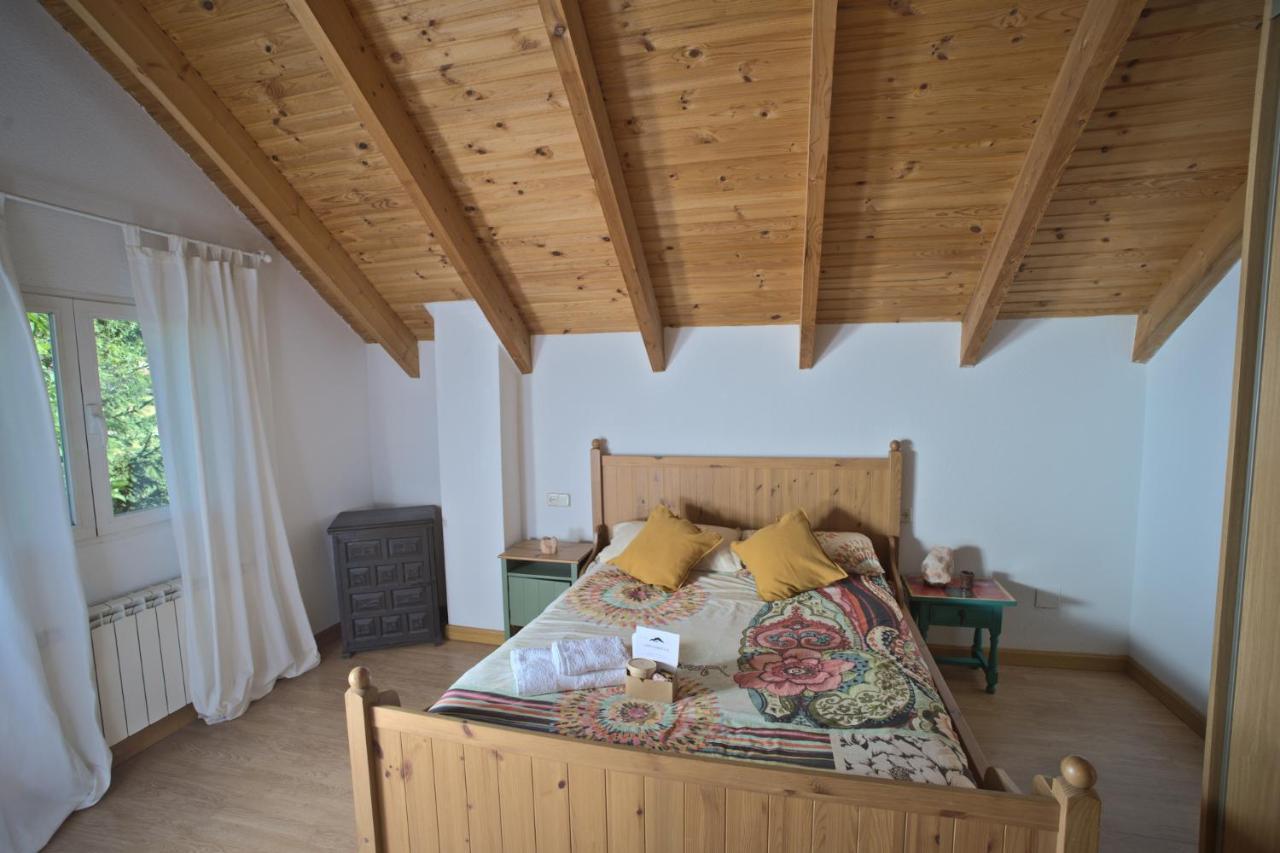 Casa Con Jardin, 4 Habitaciones Y Mucho Encanto En Cercedilla Bagian luar foto