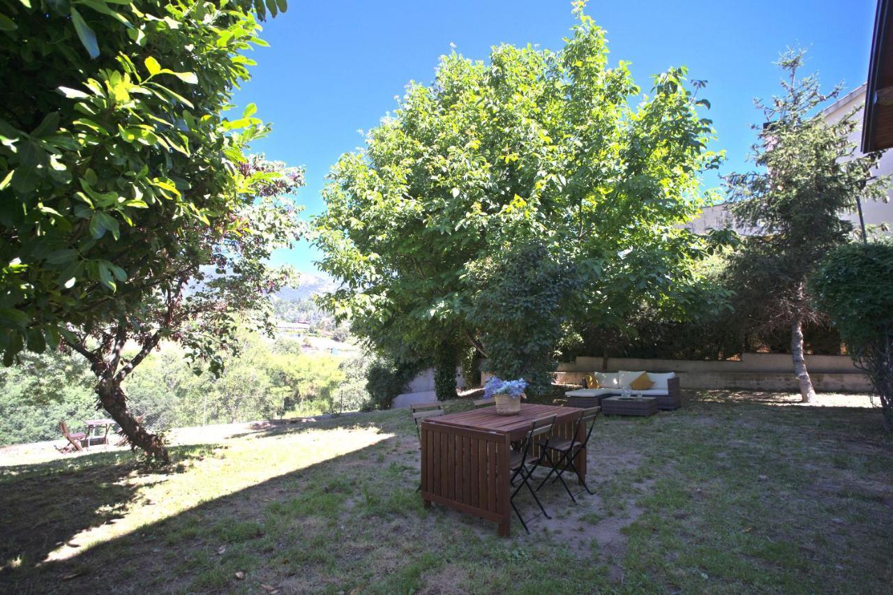 Casa Con Jardin, 4 Habitaciones Y Mucho Encanto En Cercedilla Bagian luar foto